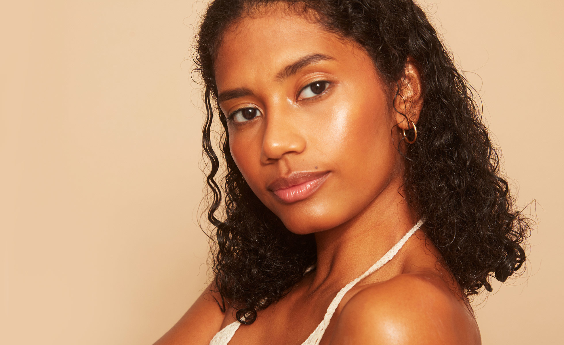 The 5 Best Glow Serums for Your Skin Issues